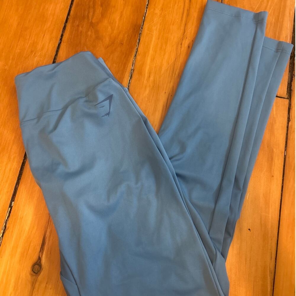 gymshark butt, scrunch leggings ￼